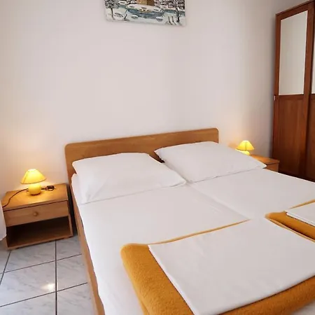 Anna Apartment
